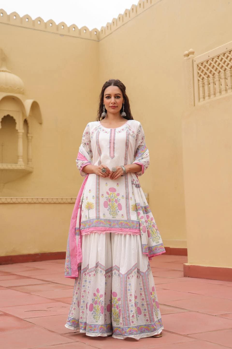 শারারা থ্রি-পিস সেট